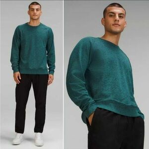 Lululemon engineered Warmth LS Crew